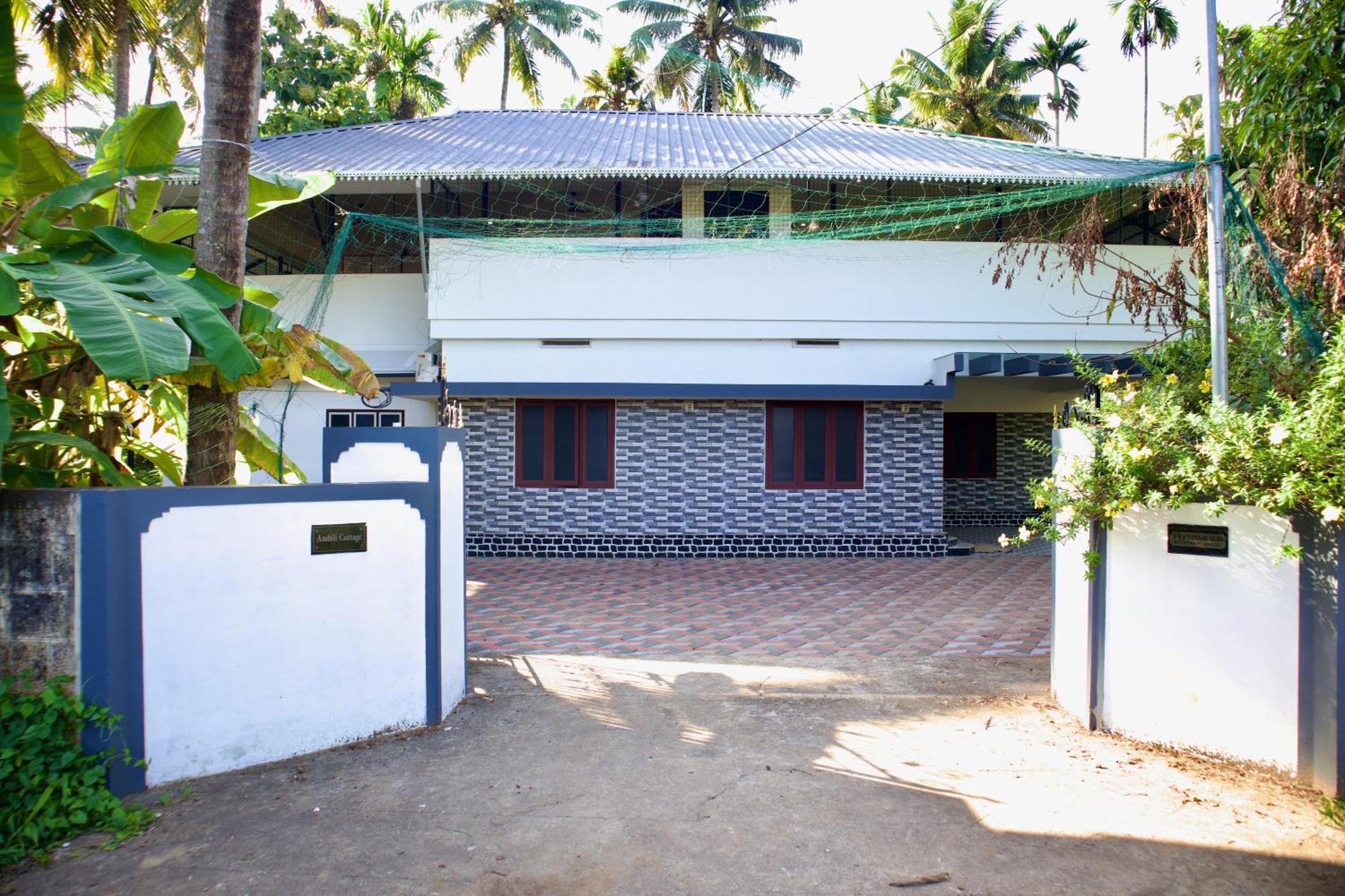 Ambili Riverfront Villa With Party Hall Irimbranallur Zewnętrze zdjęcie